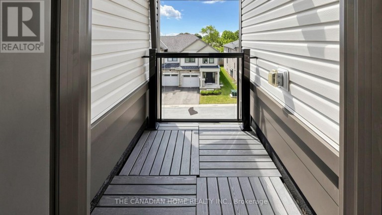 363 OKANAGAN PATH, Oshawa (Donevan), Ontario, L1H0B1