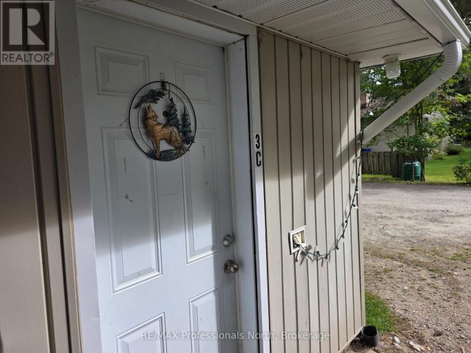 711 MUSKOKA 3 ROAD N, Huntsville (Chaffey), Ontario, P1H1E1