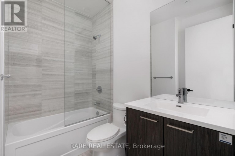 1916 - 28 INTERCHANGE WAY, Vaughan (Vaughan Corporate Centre), Ontario, L4K5W3