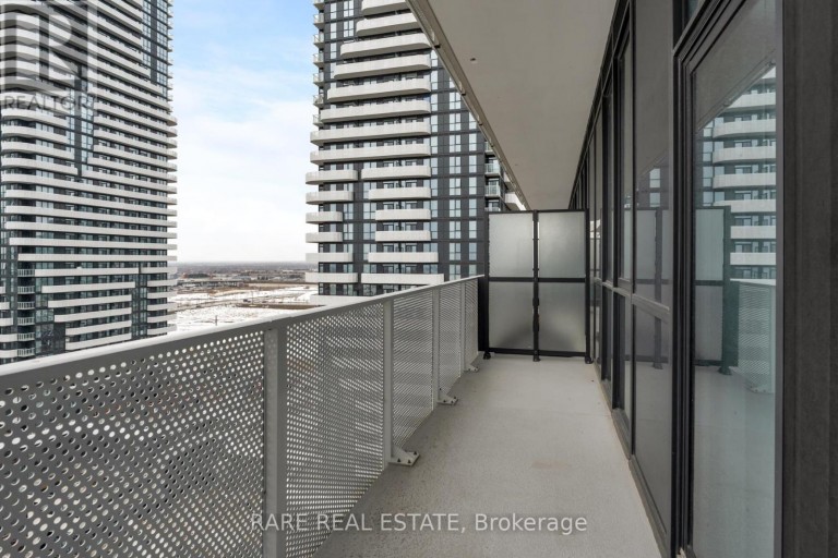 1916 - 28 INTERCHANGE WAY, Vaughan (Vaughan Corporate Centre), Ontario, L4K5W3