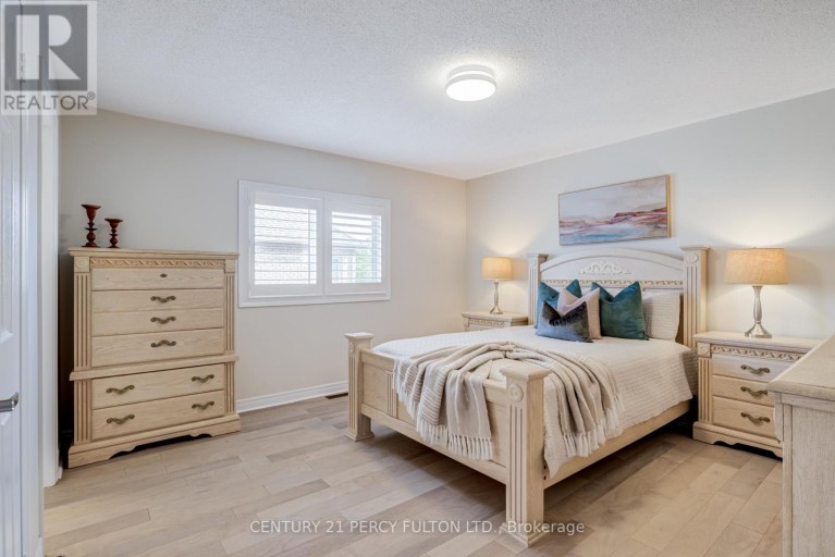 118 VILLAGE GATE DRIVE, Markham (Cachet), Ontario, L6C1W5