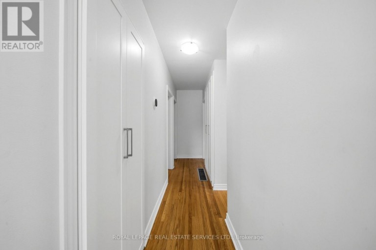 MAIN - 6 CORBETT CRESCENT, Aurora (Aurora Highlands), Ontario, L4G2G1