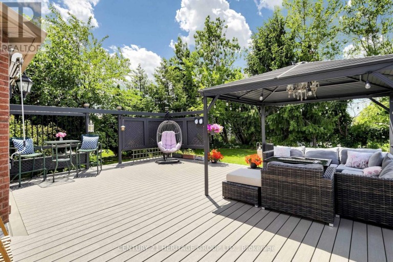 4 MUMBERSON COURT, Markham (Cachet), Ontario, L6C1Y4