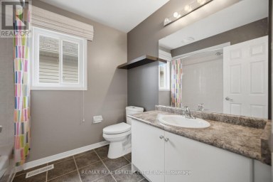 1109 BONIN CRESCENT Milton (CL Clarke) Ontario photo 35