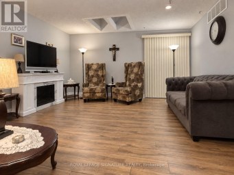 6322 MARTEL COURT Mississauga (Meadowvale) Ontario photo 5