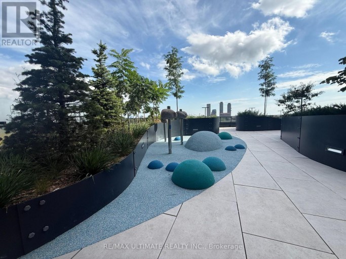 419 - 1185 DUPONT STREET, Toronto (Dovercourt-Wallace Emerson-Junction), Ontario, M6H0G5