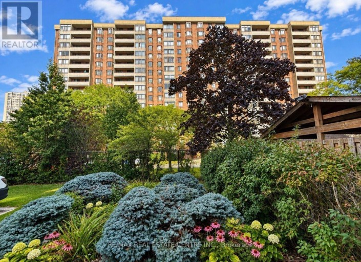 910 - 5 LISA STREET, Brampton (Queen Street Corridor), Ontario, L6T4T4