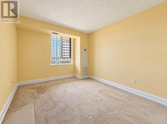 910 - 5 LISA STREET Brampton (Queen Street Corridor) Ontario photo 11