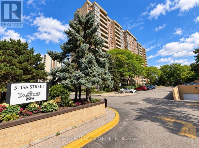 910 - 5 LISA STREET, Brampton (Queen Street Corridor), Ontario, L6T4T4