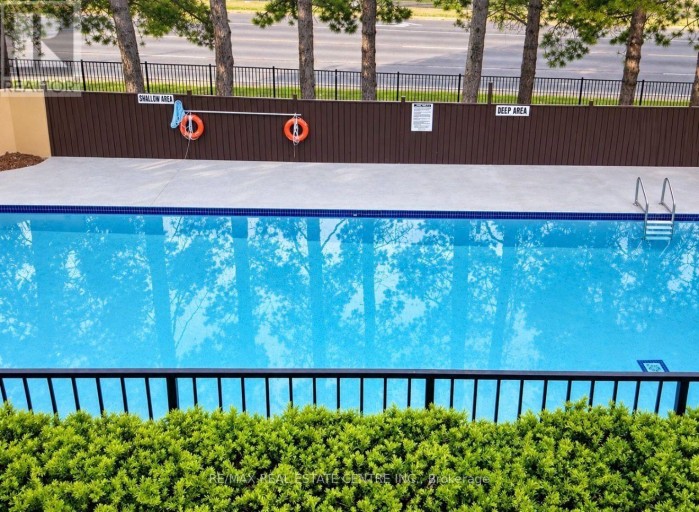 910 - 5 LISA STREET, Brampton (Queen Street Corridor), Ontario, L6T4T4