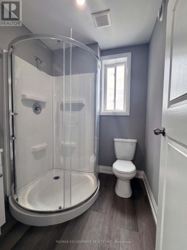 302 QUEENSTON ROAD, Hamilton (Glenview), Ontario, L8K1H1