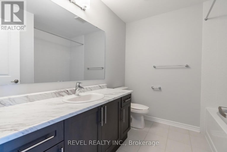 14 PARADISE WAY, Whitby (Rolling Acres), Ontario, L1R0R7