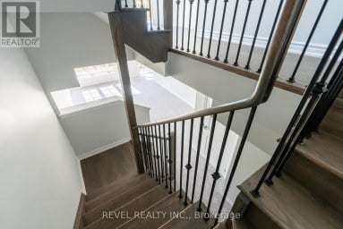 14 PARADISE WAY Whitby (Rolling Acres) Ontario photo 34