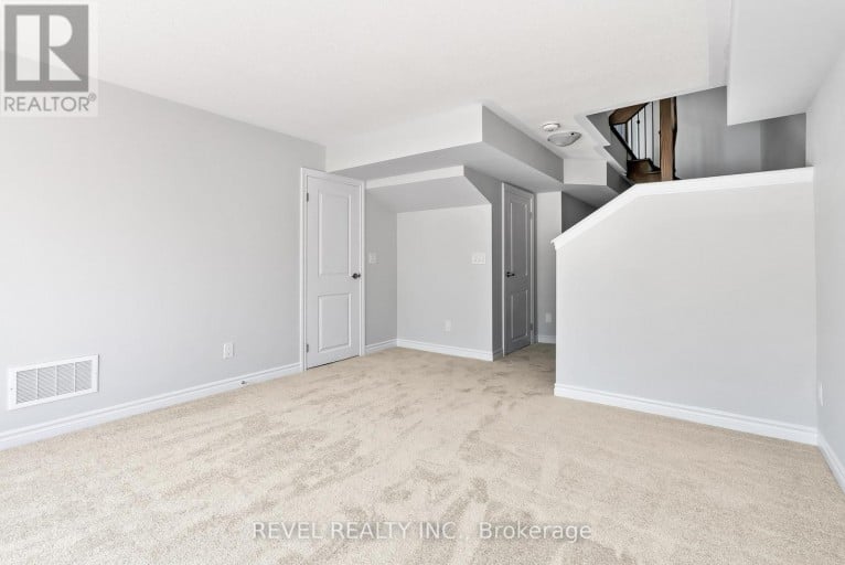14 PARADISE WAY, Whitby (Rolling Acres), Ontario, L1R0R7
