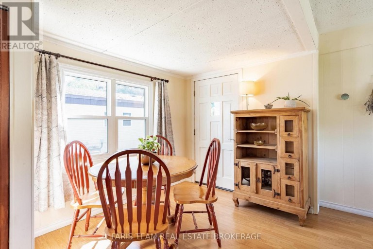 1295 HILLTOP ROAD, Severn, Ontario, L3V0V1
