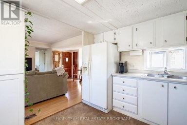 1295 HILLTOP ROAD Severn Ontario photo 5