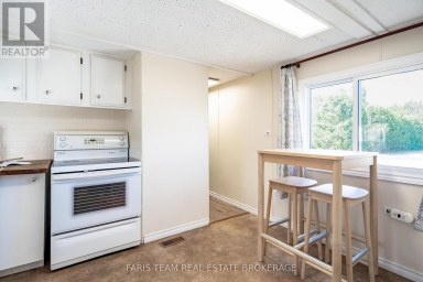 1295 HILLTOP ROAD Severn Ontario photo 7