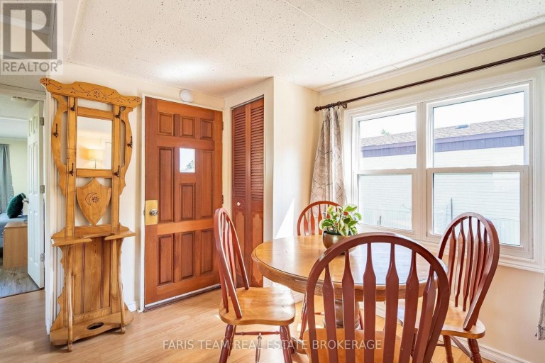 1295 HILLTOP ROAD, Severn, Ontario, L3V0V1