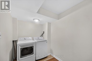8 MONKTON CIRCLE Brampton (Credit Valley) Ontario photo 40