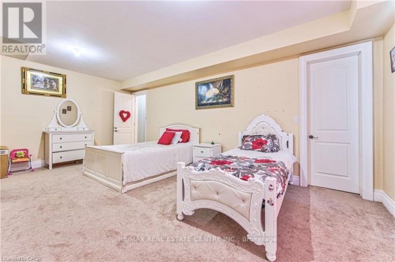 330 MACDONALD STREET, Caledon (Inglewood), Ontario, L7C1G7