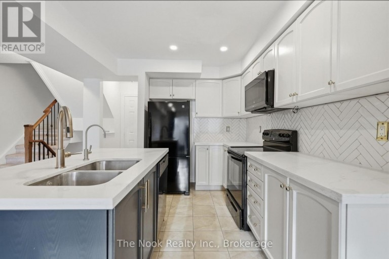 27 BLUNDEN ROAD, Ajax (Central East), Ontario, L1Z0K9