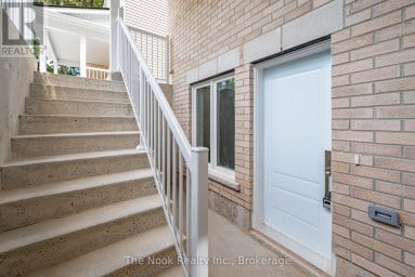 3 - 403 THORTON ROAD N Oshawa (McLaughlin) Ontario photo 3