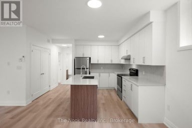 3 - 403 THORTON ROAD N Oshawa (McLaughlin) Ontario photo 9