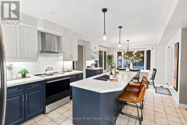 7 LYNDHURST CRESCENT Whitby (Williamsburg) Ontario photo 12
