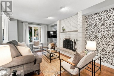 7 LYNDHURST CRESCENT Whitby (Williamsburg) Ontario photo 16