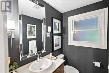 7 LYNDHURST CRESCENT Whitby (Williamsburg) Ontario photo 17