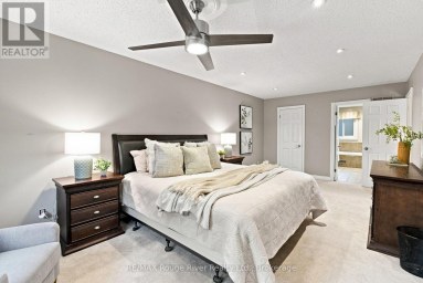 7 LYNDHURST CRESCENT Whitby (Williamsburg) Ontario photo 21