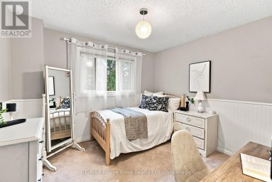 7 LYNDHURST CRESCENT Whitby (Williamsburg) Ontario photo 26