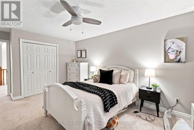 7 LYNDHURST CRESCENT Whitby (Williamsburg) Ontario photo 29