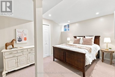 7 LYNDHURST CRESCENT Whitby (Williamsburg) Ontario photo 34