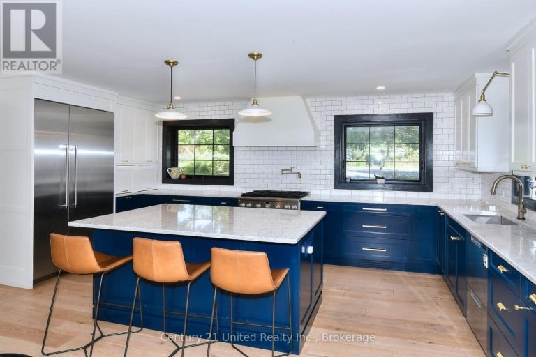 1915 PINEHURST AVENUE, Selwyn, Ontario, K0L2H0