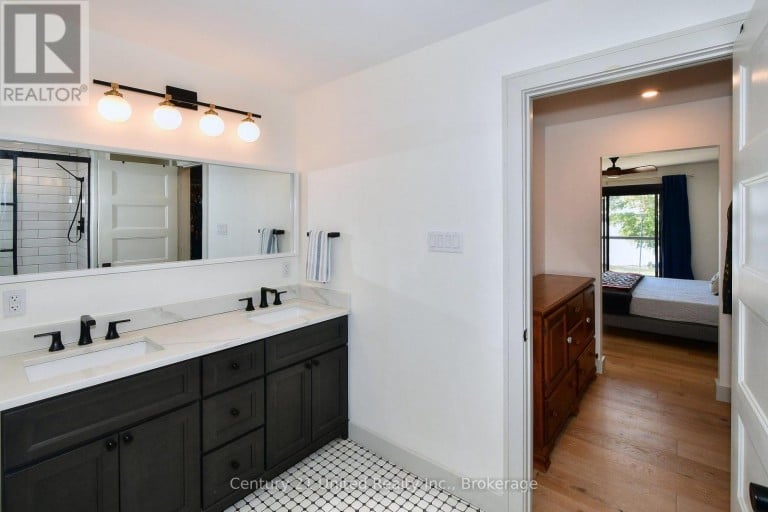 1915 PINEHURST AVENUE, Selwyn, Ontario, K0L2H0