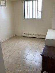 908 - 940 CALEDONIA ROAD Toronto (Yorkdale-Glen Park) Ontario photo 5