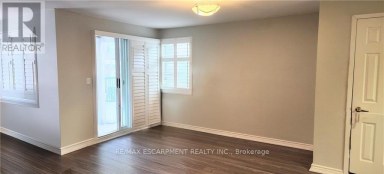 204 - 19 LAKE AVENUE S Hamilton (Stoney Creek) Ontario photo 7