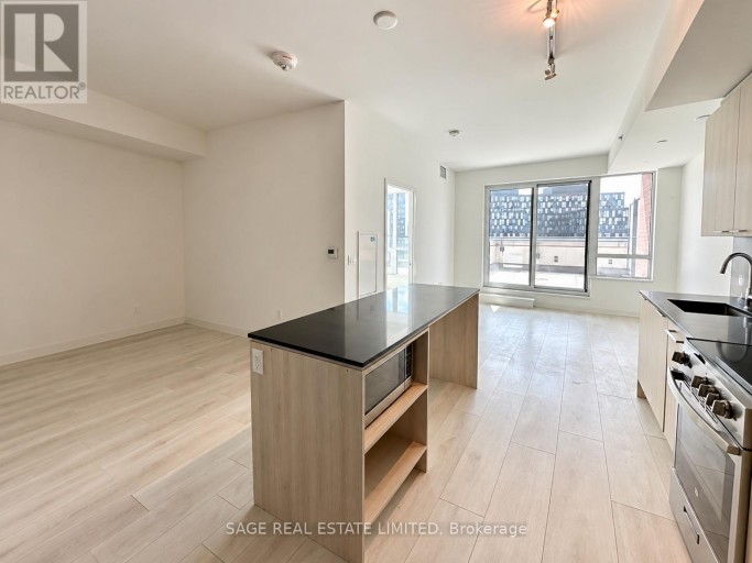 730 - 31 TIPPETT ROAD, Toronto (Clanton Park), Ontario, M3H0C8