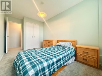 1109 - 5 PARKWAY FOREST DRIVE Toronto (Henry Farm) Ontario photo 13
