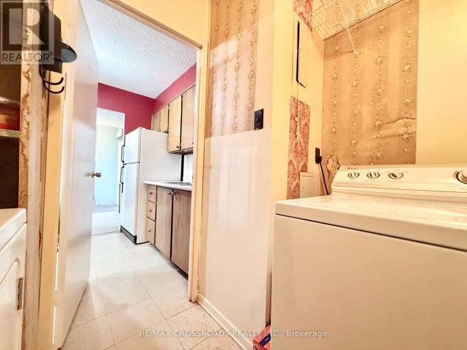 1109 - 5 PARKWAY FOREST DRIVE, Toronto (Henry Farm), Ontario, M2J1L2