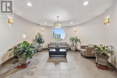 1109 - 5 PARKWAY FOREST DRIVE Toronto (Henry Farm) Ontario photo 21