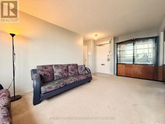 1109 - 5 PARKWAY FOREST DRIVE Toronto (Henry Farm) Ontario photo 4