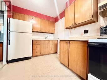 1109 - 5 PARKWAY FOREST DRIVE Toronto (Henry Farm) Ontario photo 9