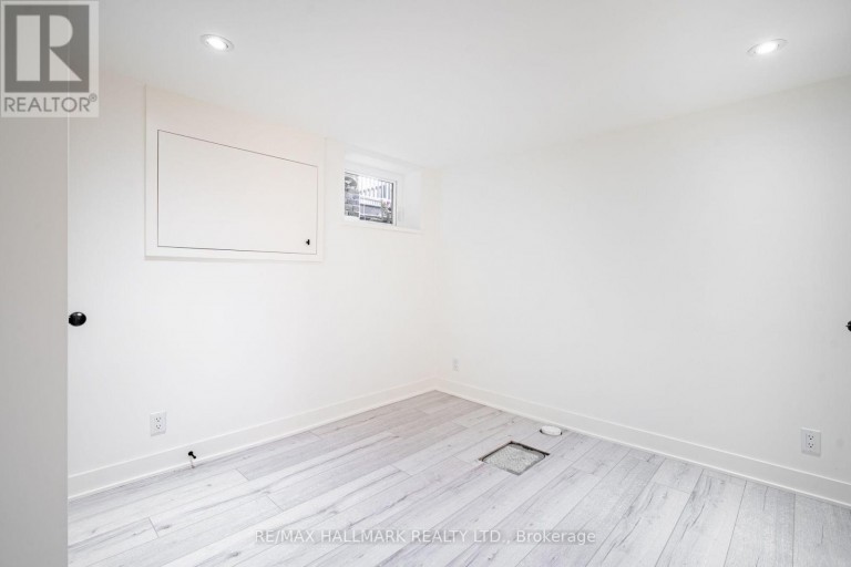 LOWER - 138 MILVERTON BOULEVARD, Toronto (Danforth), Ontario, M4J1V1