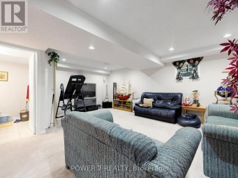 622 CARLTON ROAD Markham (Markville) Ontario photo 39