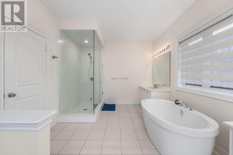 UPPER - 64 COLDWELL BAY CIRCLE, Vaughan (Kleinburg), Ontario, L4H5E9