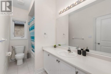 UPPER - 64 COLDWELL BAY CIRCLE Vaughan (Kleinburg) Ontario photo 23