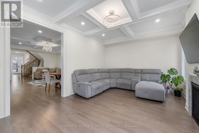 UPPER - 64 COLDWELL BAY CIRCLE, Vaughan (Kleinburg), Ontario, L4H5E9