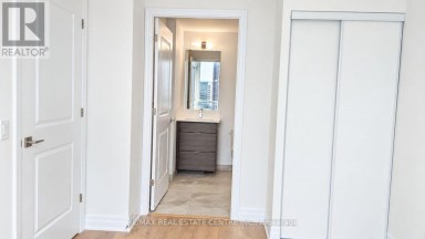 1001 - 30 ELM DRIVE W Mississauga (Fairview) Ontario photo 5